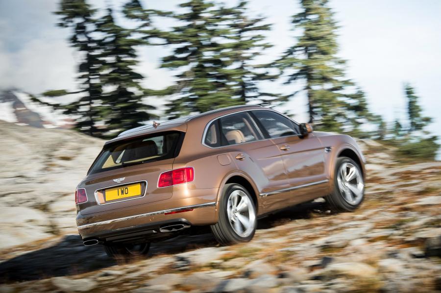  Bentley Bentayga 2016 года  (WW) (фото 12 из 45)
